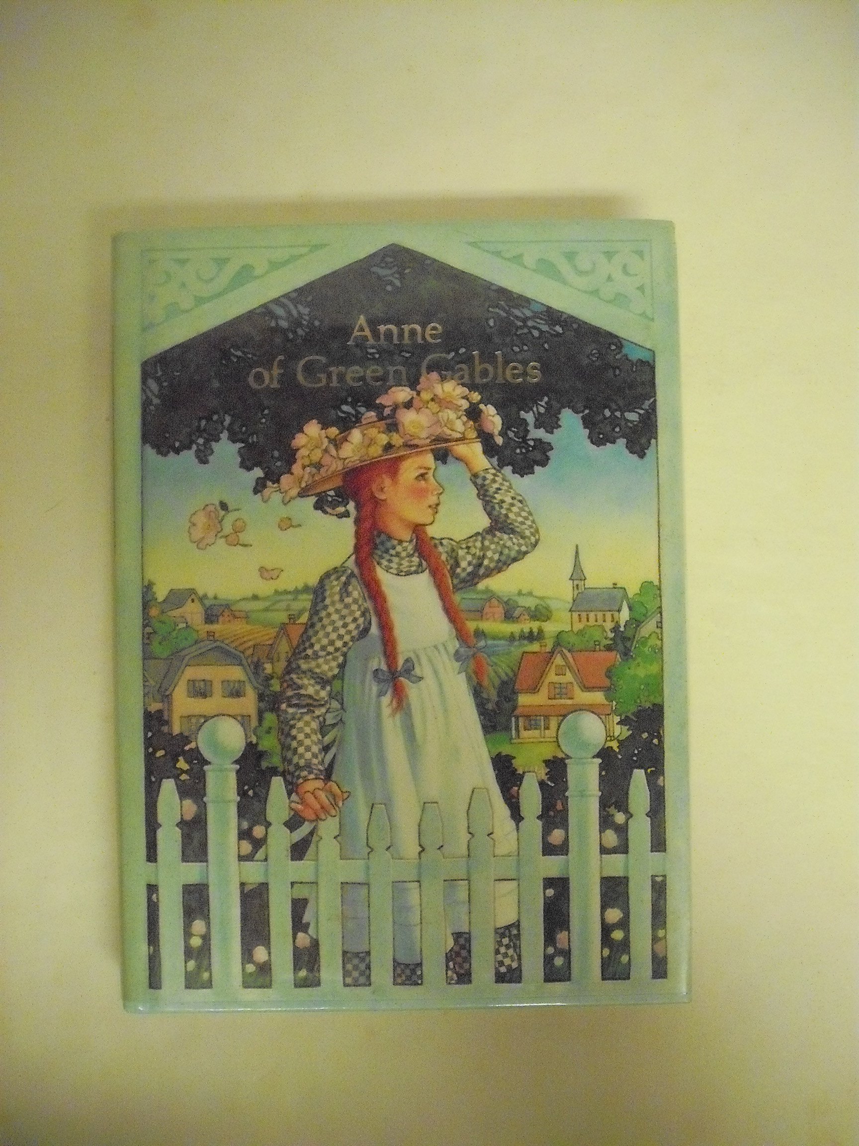 Anne of Green Gables (Illustrated Junior Library)